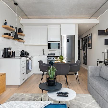 Luxury De Waterkant Apartments เคปทาวน์ ภายนอก รูปภาพ