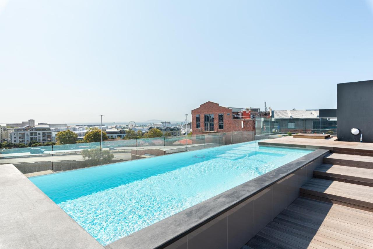 Luxury De Waterkant Apartments เคปทาวน์ ภายนอก รูปภาพ