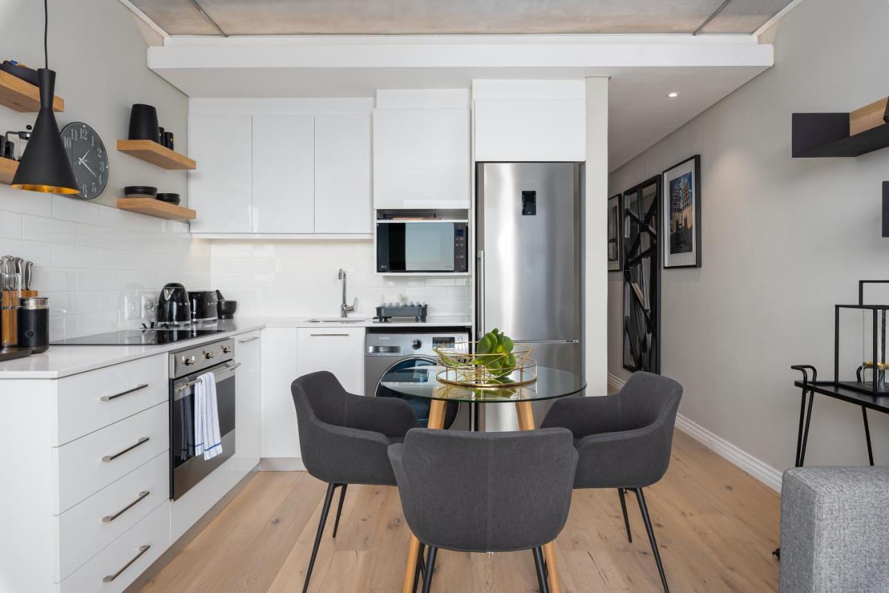 Luxury De Waterkant Apartments เคปทาวน์ ภายนอก รูปภาพ
